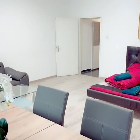X Aug 2024 Comfort Apartment 5P Af Wina Bagian luar foto